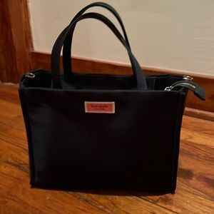 Navy Kate Spade Sam Bag.